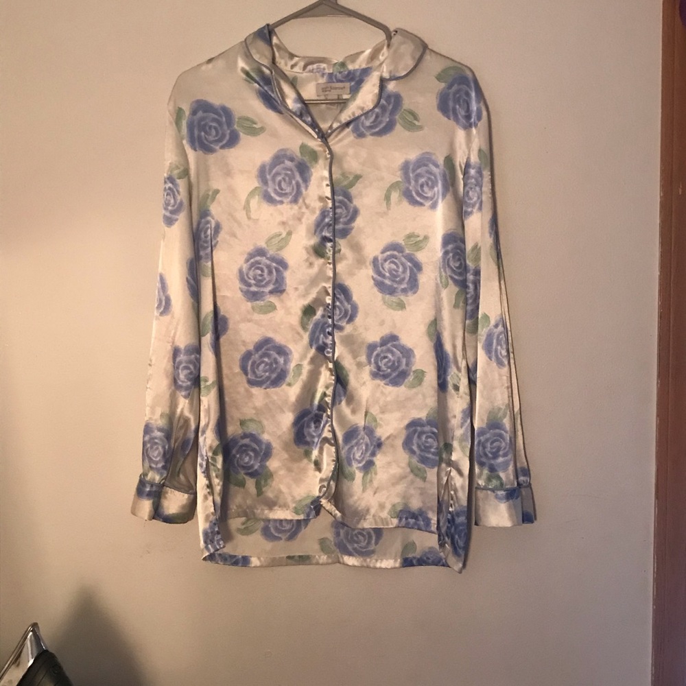Croft and barrows floral pajama set.